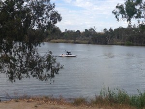 Waterskiing Murray River